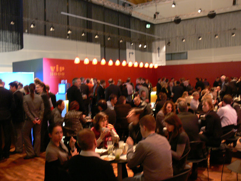 CleanRoomLounge2011_064